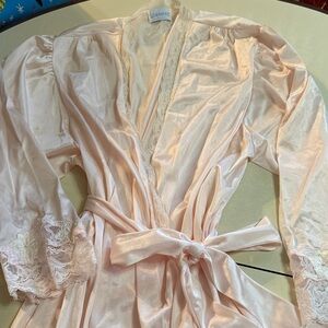 Lorraine Women's Small Blush Long Tie-Waist Robe